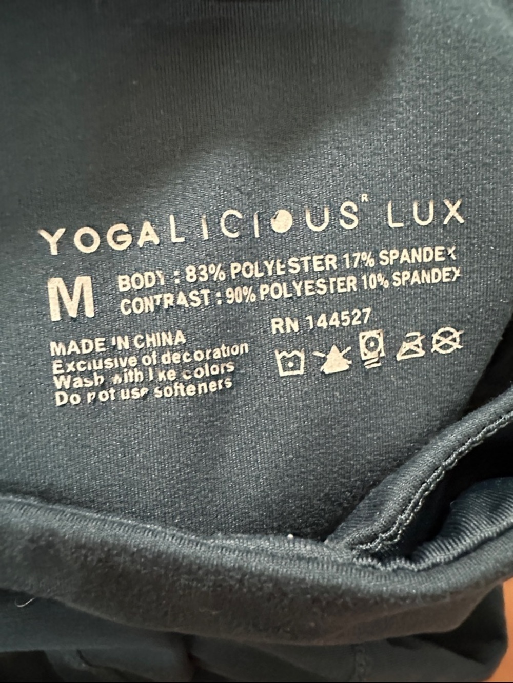 💡 Bundle of 7 Woman’s Activewear Size M - Picture 9 of 9